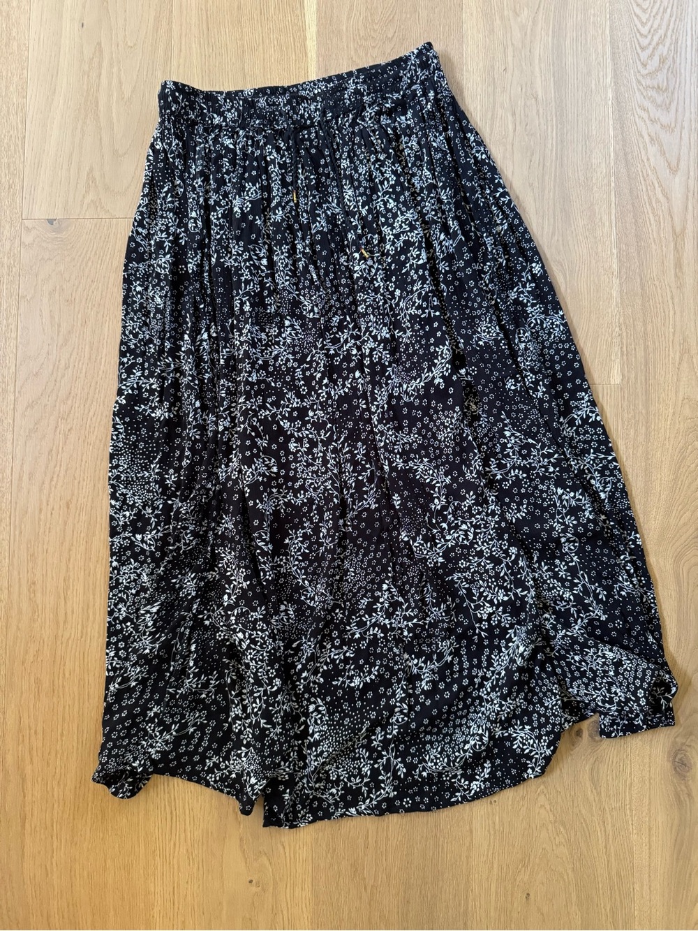 Black Floral Midi/Maxi Skirt